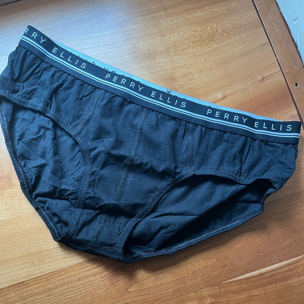 Perry Ellis Portfolio brief XL